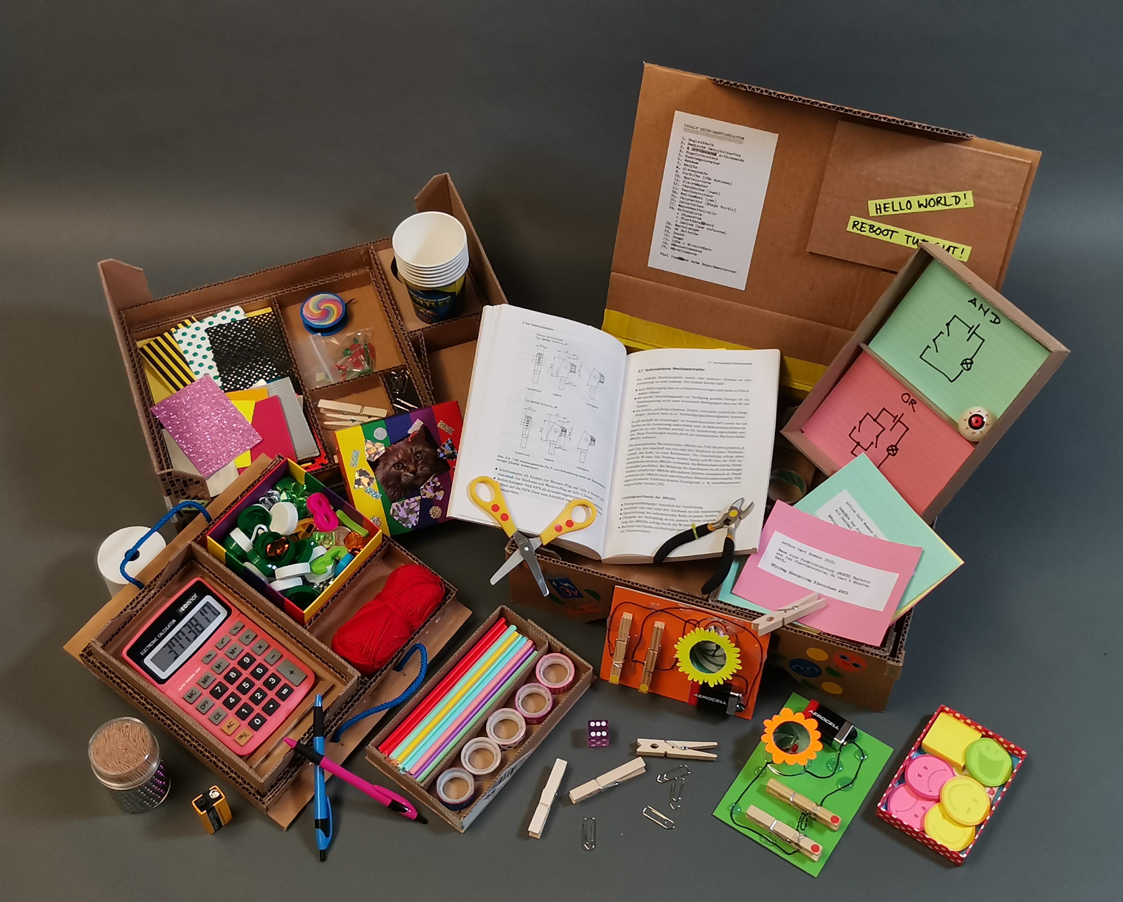 Contents of the Experimentierkasten